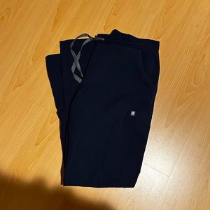 FIGS scrub pants in navy